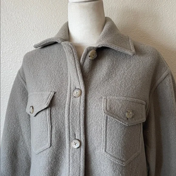 Aritzia Wilfred Free The Ganna™ Shirt Jacket - Picture 2 of 8